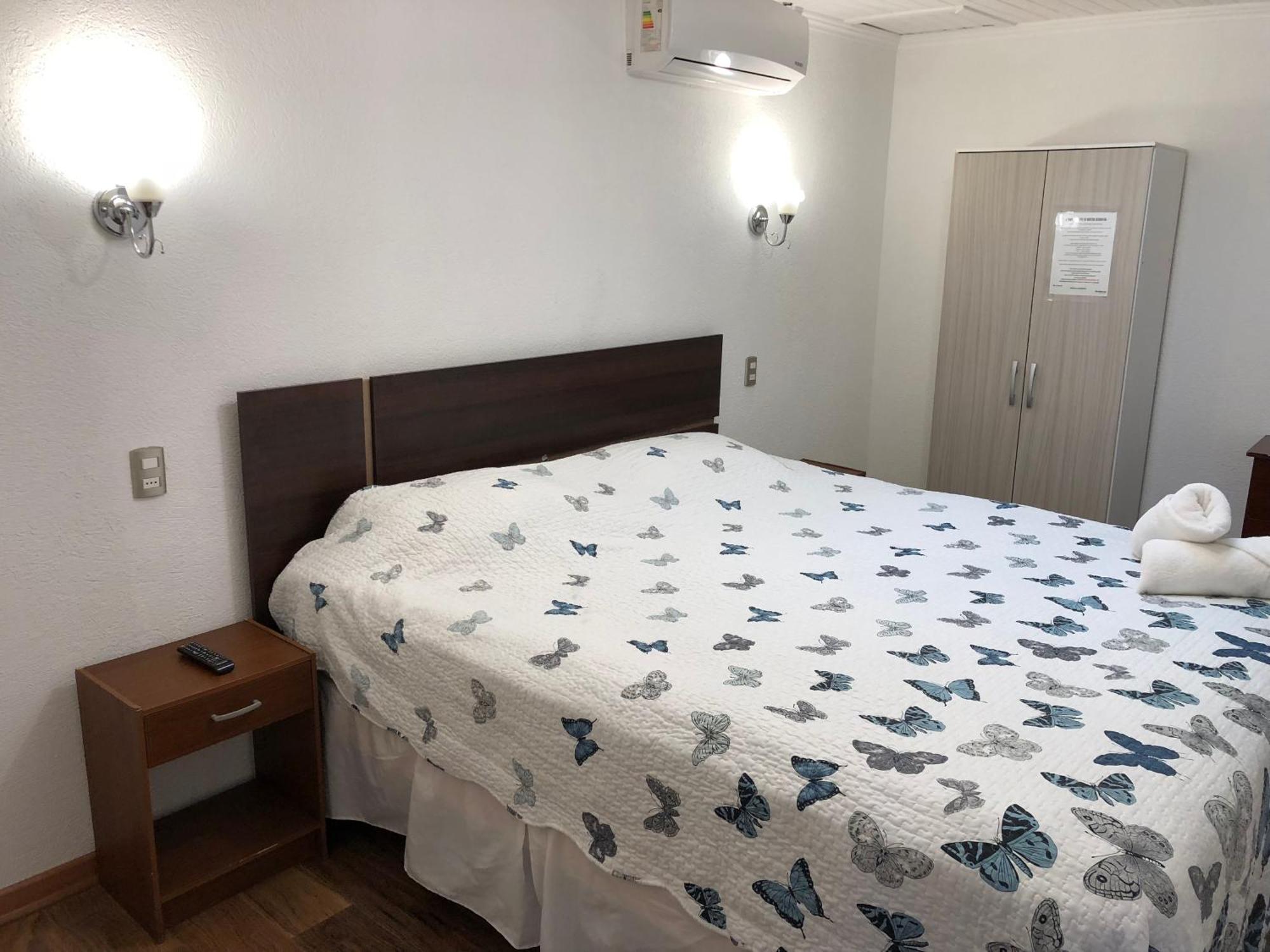 Residencial Victoria Said 호텔 리나레스 외부 사진