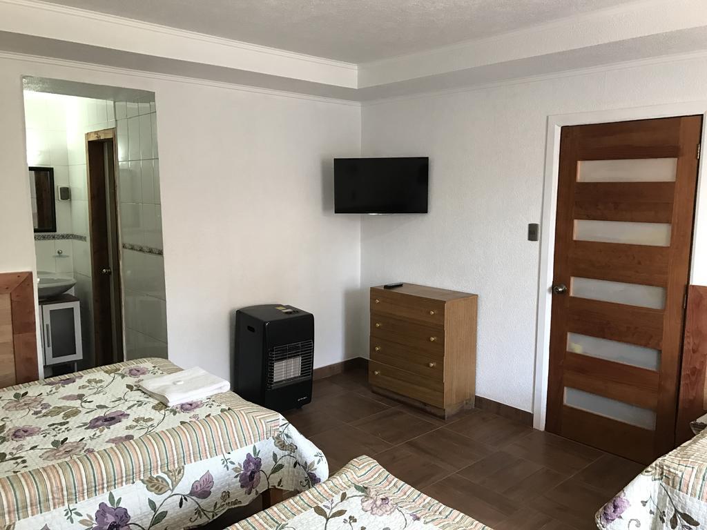 Residencial Victoria Said 호텔 리나레스 외부 사진