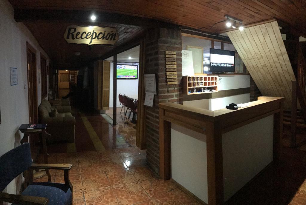 Residencial Victoria Said 호텔 리나레스 외부 사진