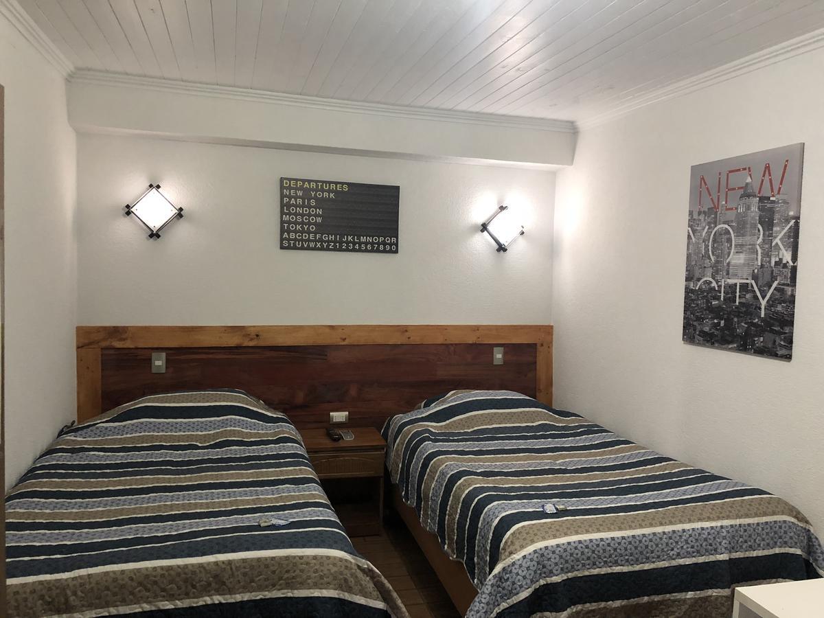 Residencial Victoria Said 호텔 리나레스 외부 사진